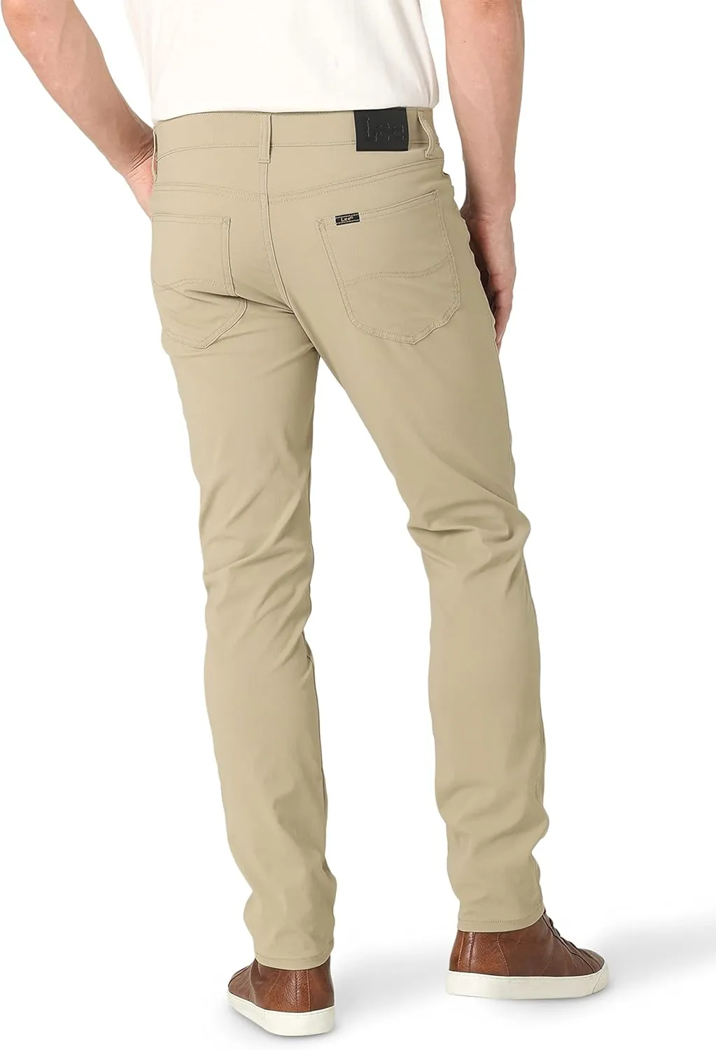 Lee Men's Extreme Motion Straight Fit 5 Pocket Pant