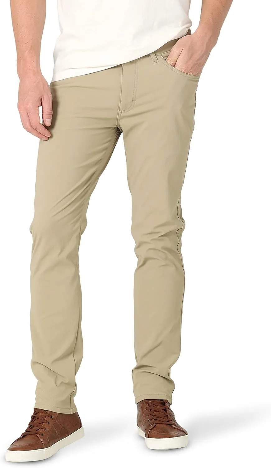 Lee Men's Extreme Motion Straight Fit 5 Pocket Pant