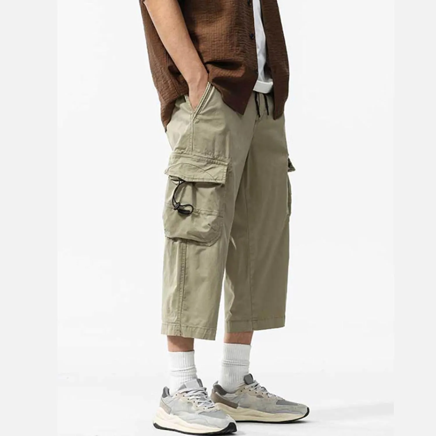 Mens Casual Cargo Capri Pants Loose Fit Below Knee Outdoor Athletic Running Drawstring Short Pants with Multi-Pocket