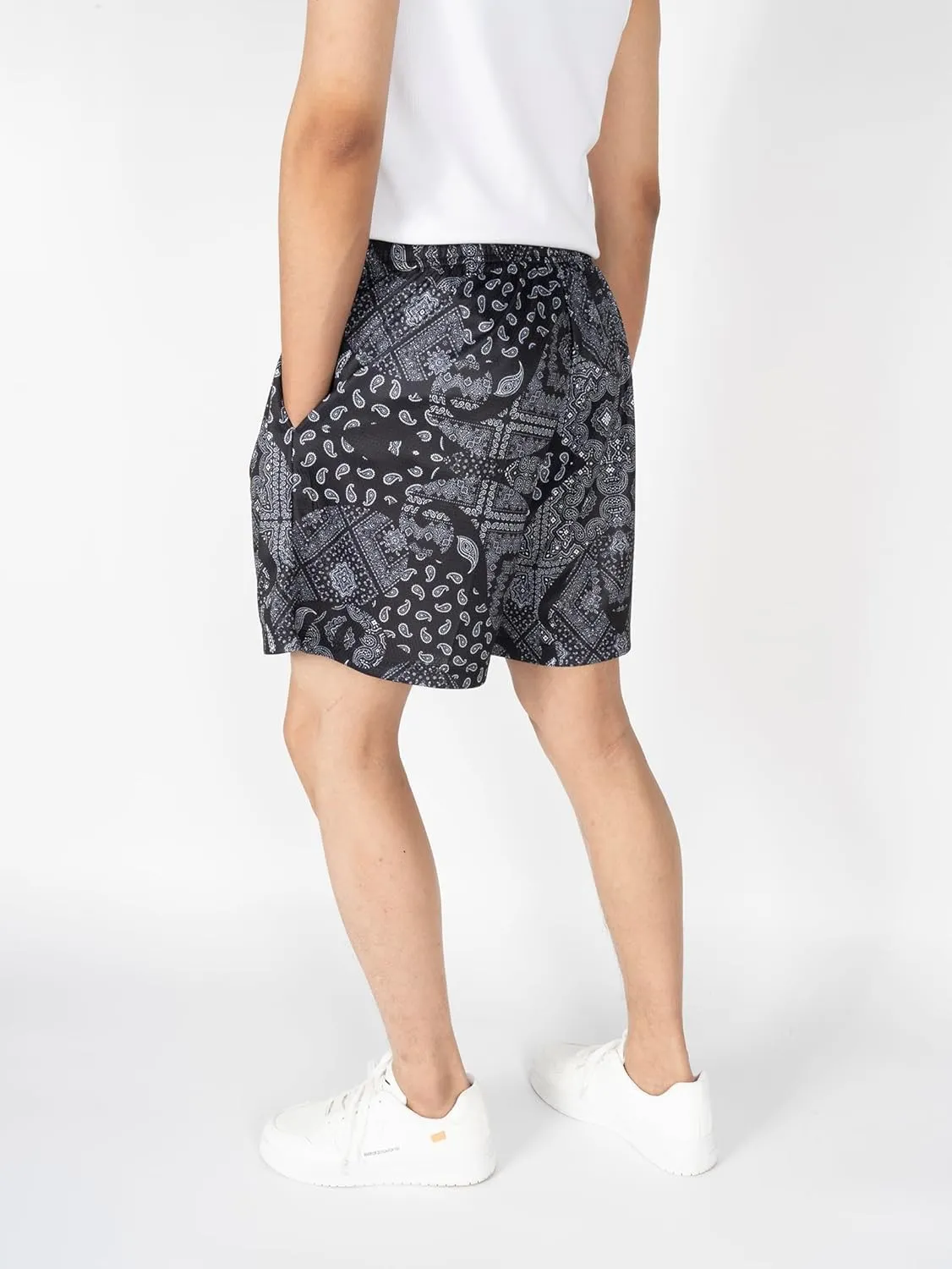 Mens Running Quick-Dry Gym Shorts with Paisley Design Lightweight Athletic Casual Shorts,Pockets for Outdoor
